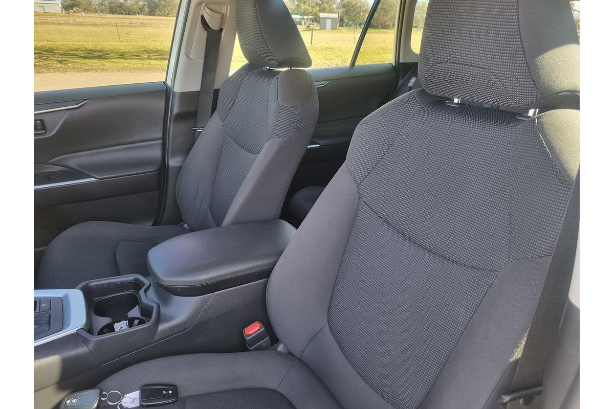 2021 Toyota RAV4 GX MXAA52R