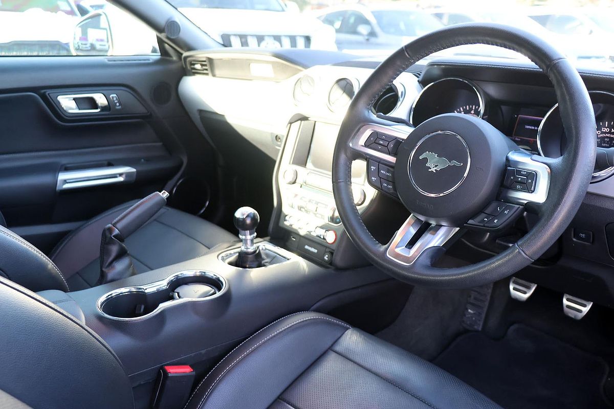 2017 Ford Mustang FM