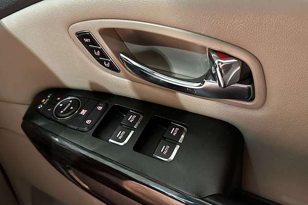 2016 Kia Carnival Platinum YP