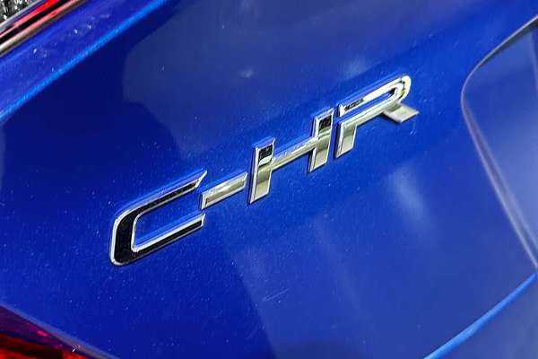 2018 Toyota C-HR  NGX50R