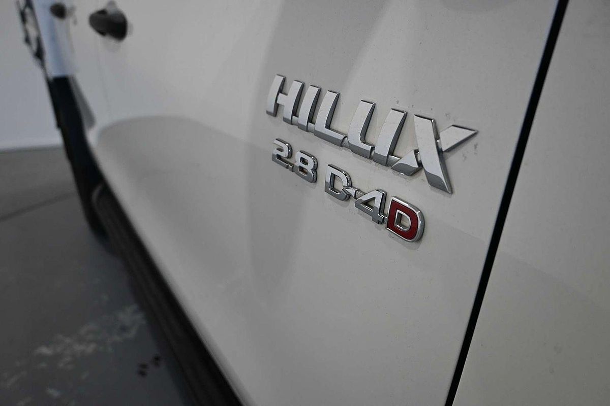2020 Toyota Hilux SR GUN126R 4X4