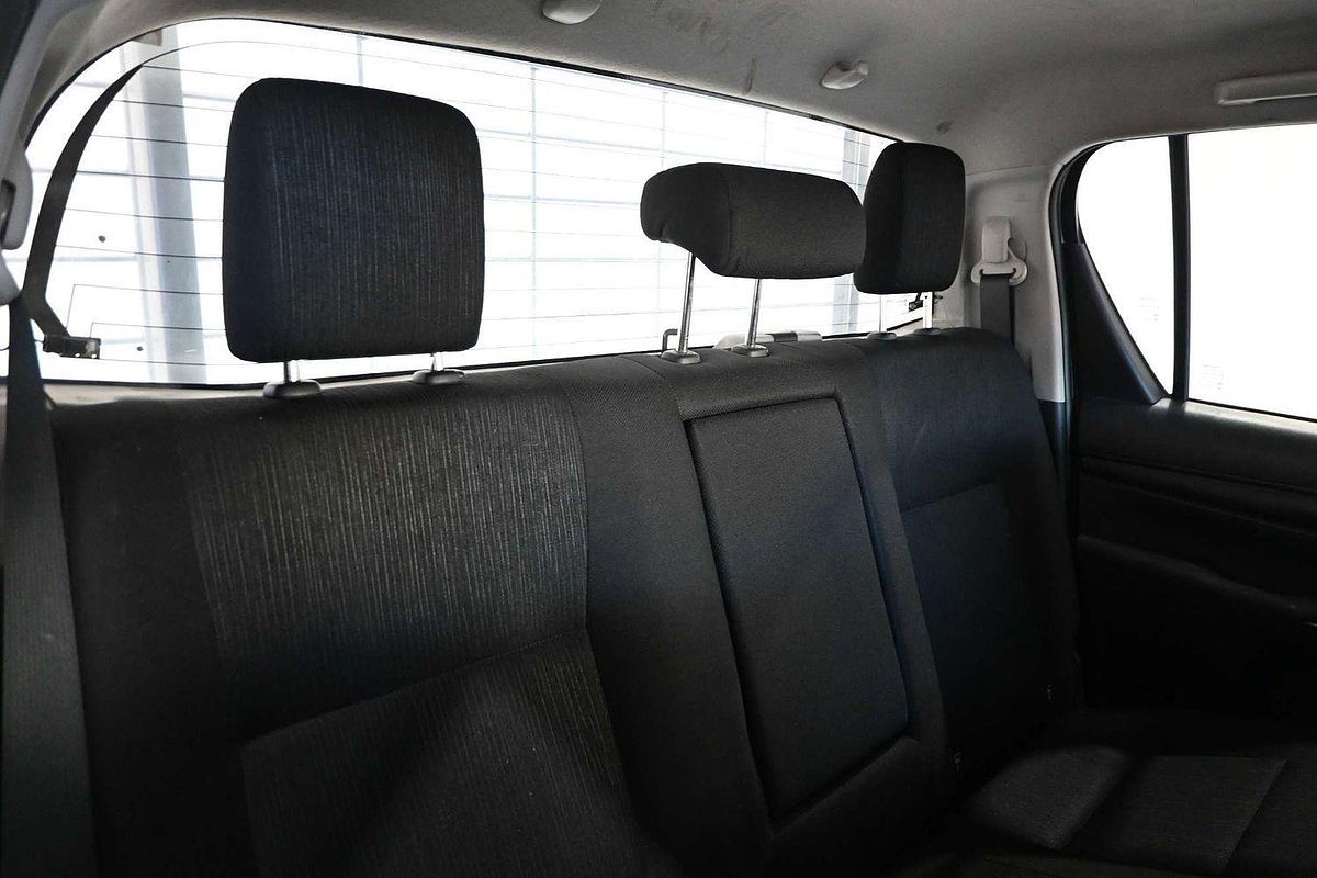 2020 Toyota Hilux SR GUN126R 4X4