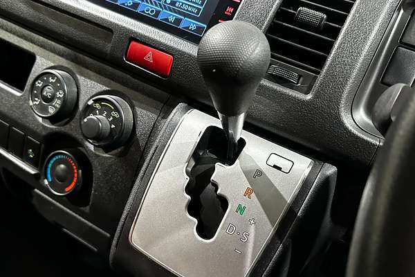 2021 Toyota Hiace GDH201V