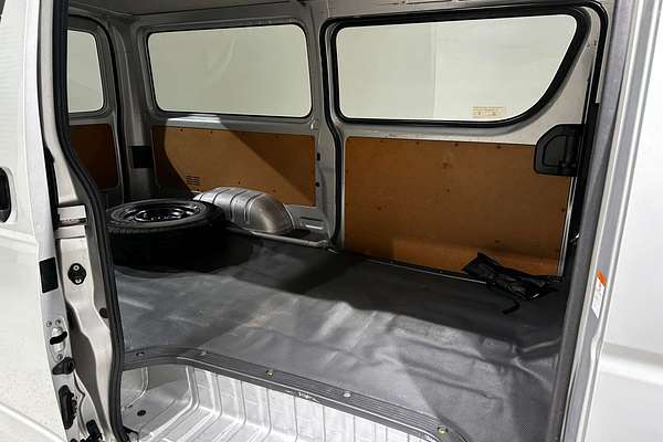 2021 Toyota Hiace GDH201V