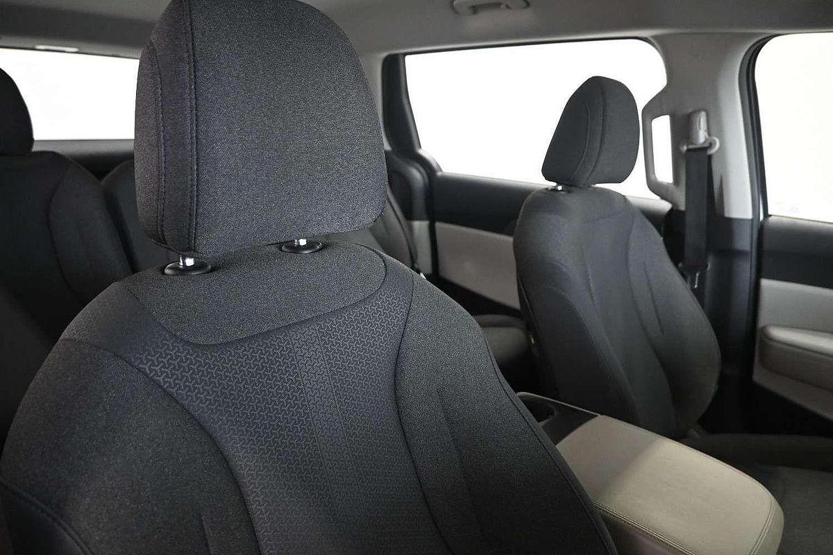 2021 Kia Carnival S KA4
