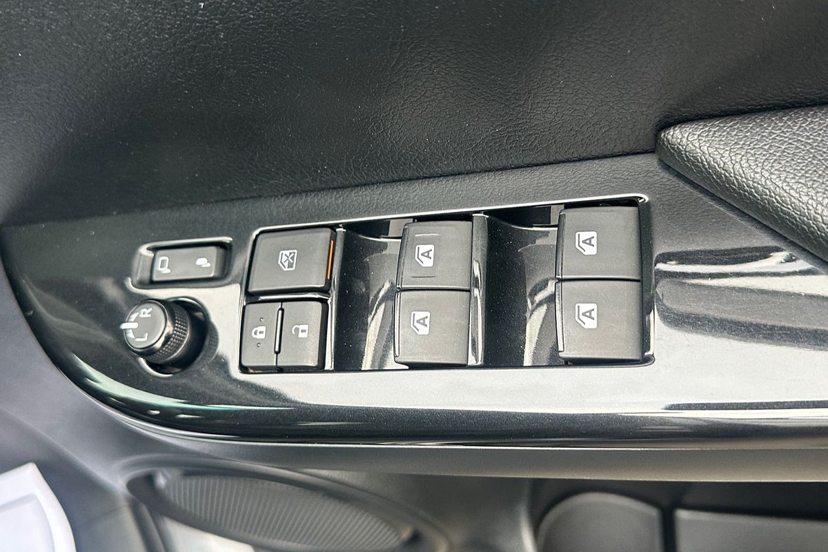 2018 Toyota Hilux Rogue GUN126R