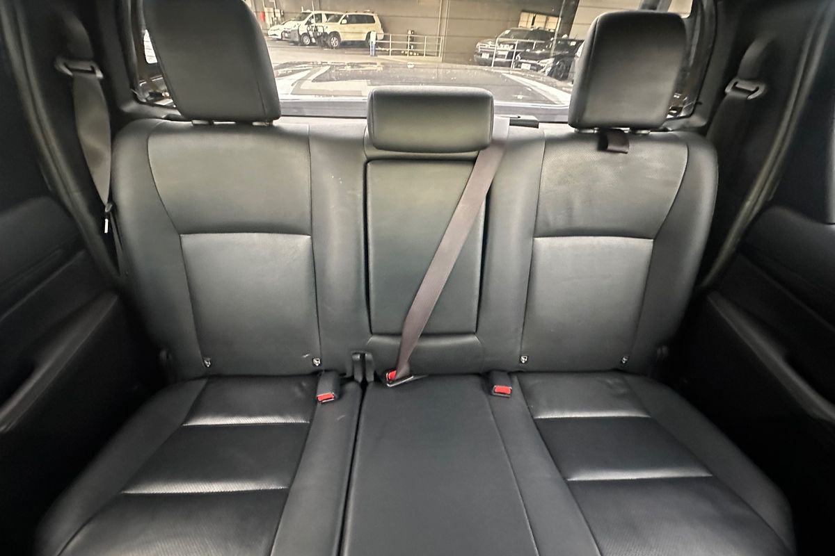 2018 Toyota Hilux Rogue GUN126R
