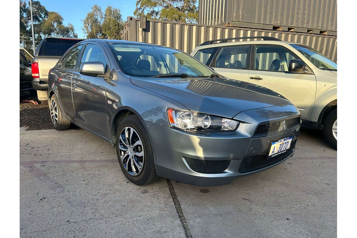 2013 Mitsubishi Lancer ES CJ