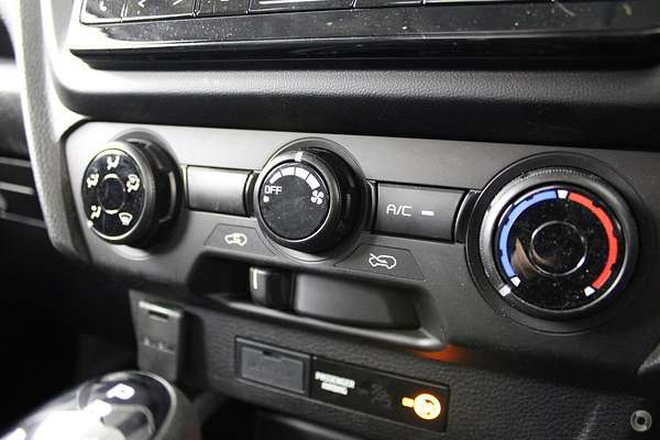 2023 Isuzu D-MAX SX High Ride Rear Wheel Drive