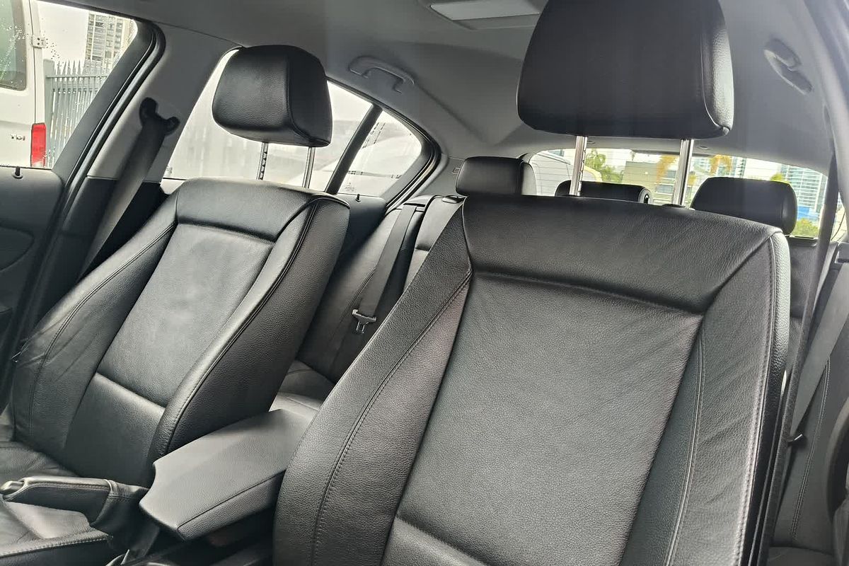 2011 BMW 1 Series 118d E87