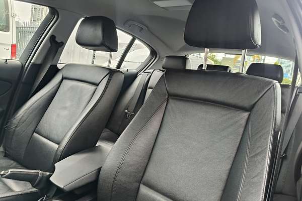 2011 BMW 1 Series 118d E87