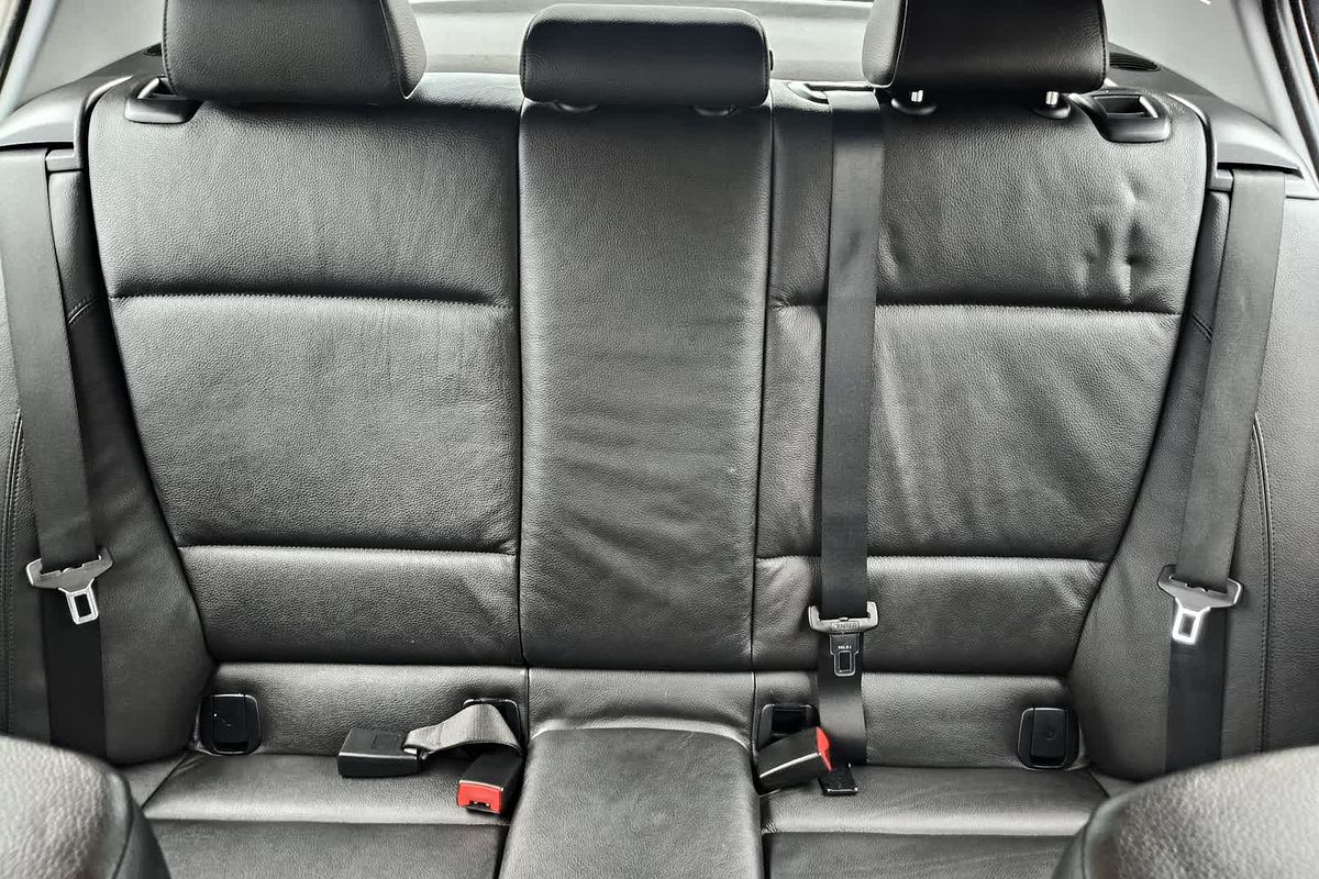 2011 BMW 1 Series 118d E87