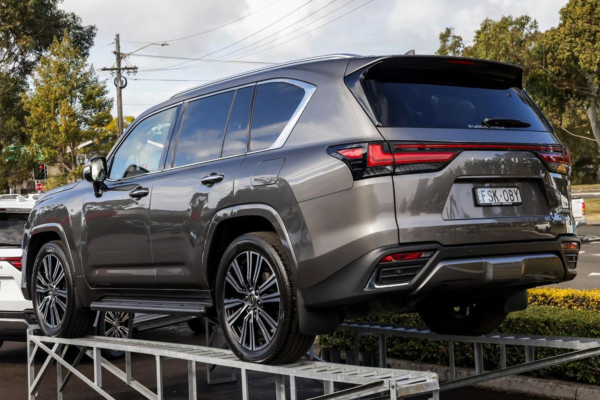 2024 Lexus LX LX600 Sports Luxury VJA310R
