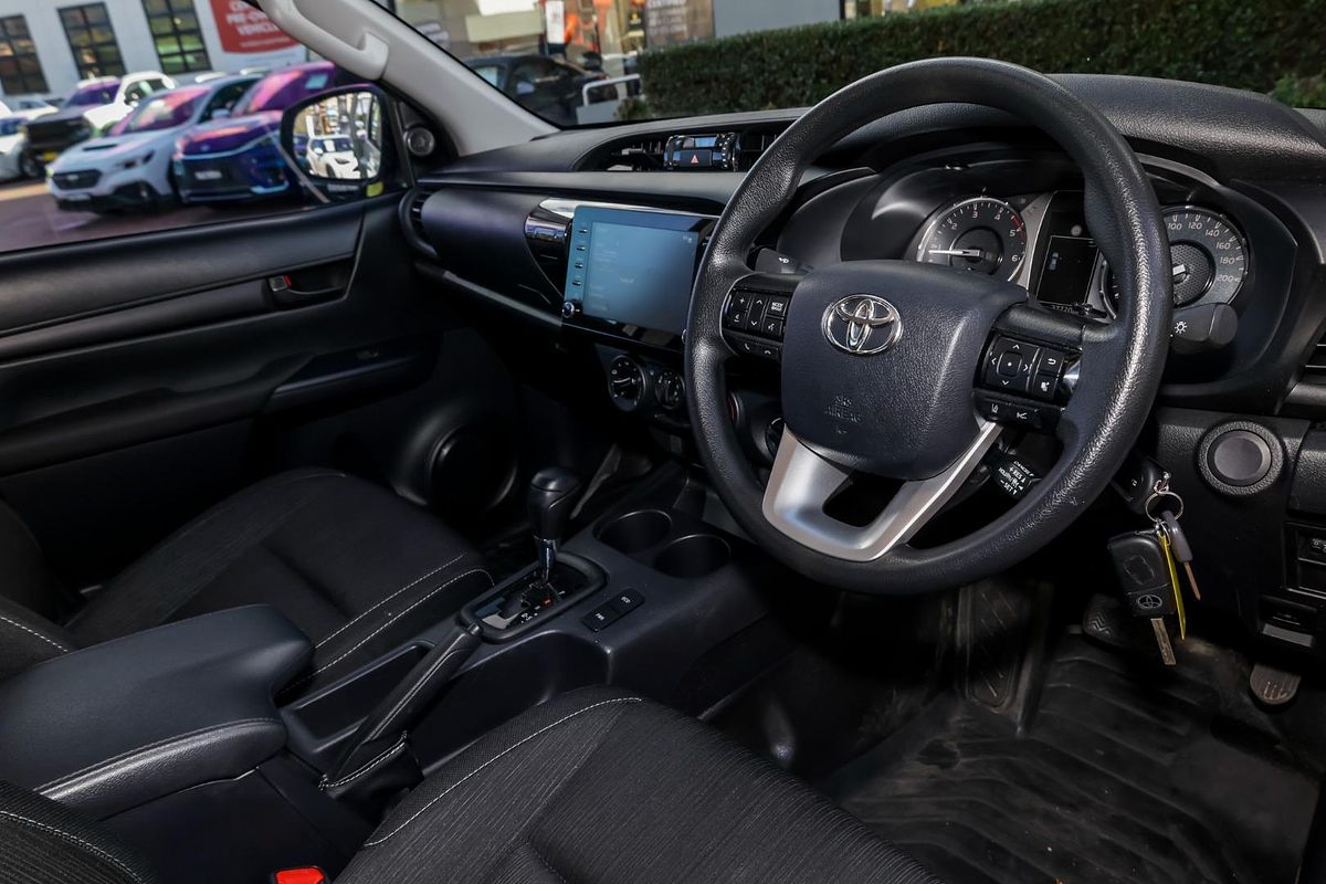 2023 Toyota Hilux SR GUN126R 4X4