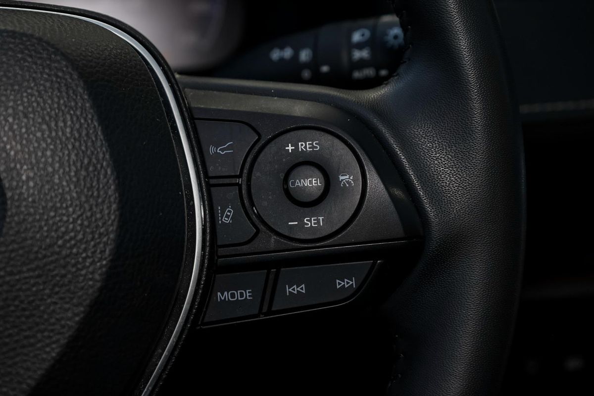 2024 Toyota RAV4 Cruiser AXAH54R