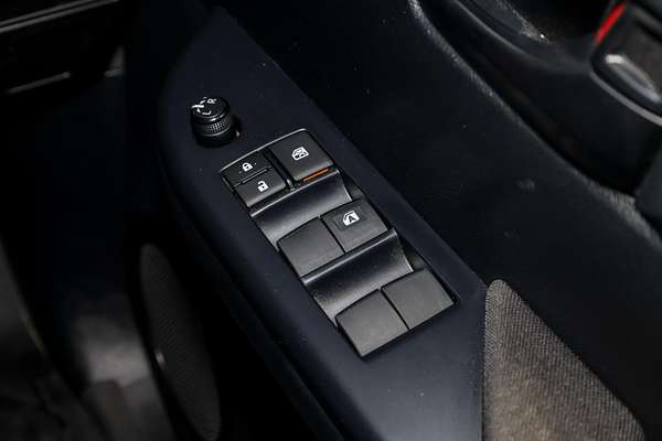 2023 Toyota Hilux SR GUN126R 4X4