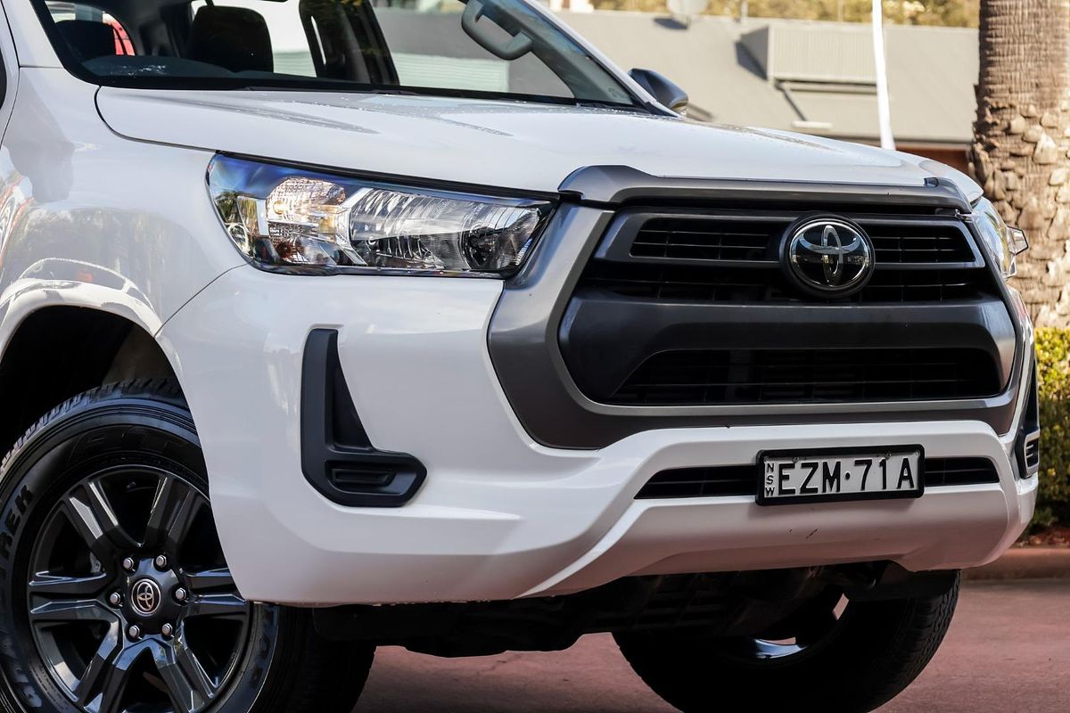 2023 Toyota Hilux SR GUN126R 4X4