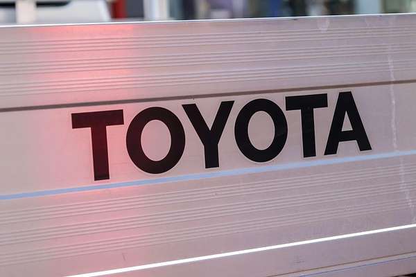 2023 Toyota Hilux SR GUN126R 4X4