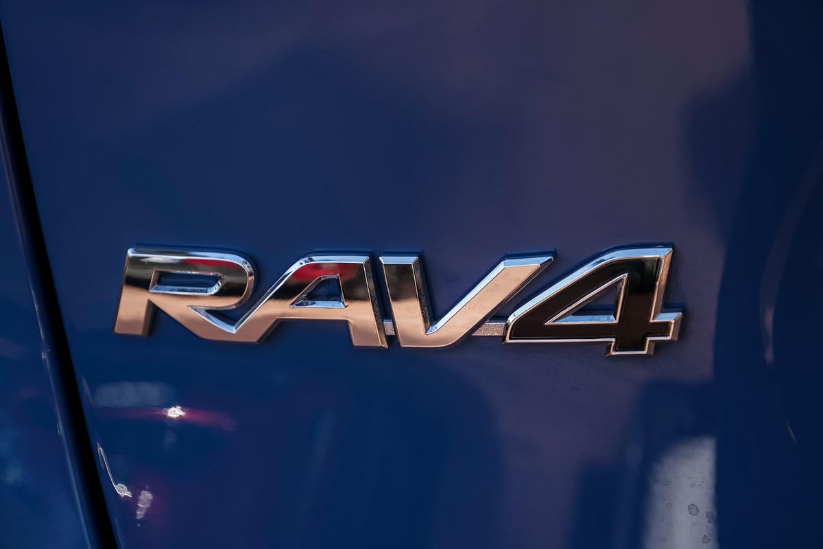 2024 Toyota RAV4 Cruiser AXAH54R