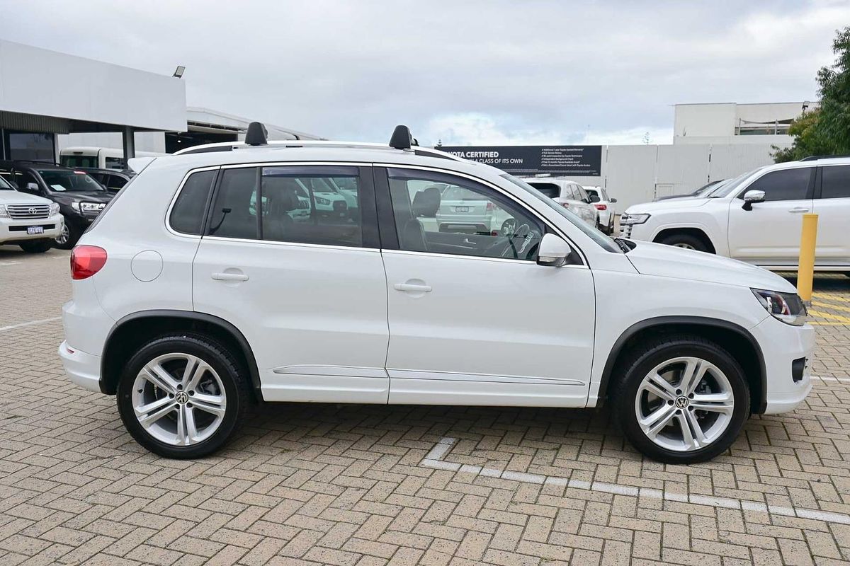 2016 Volkswagen Tiguan 155TSI R-Line 5N
