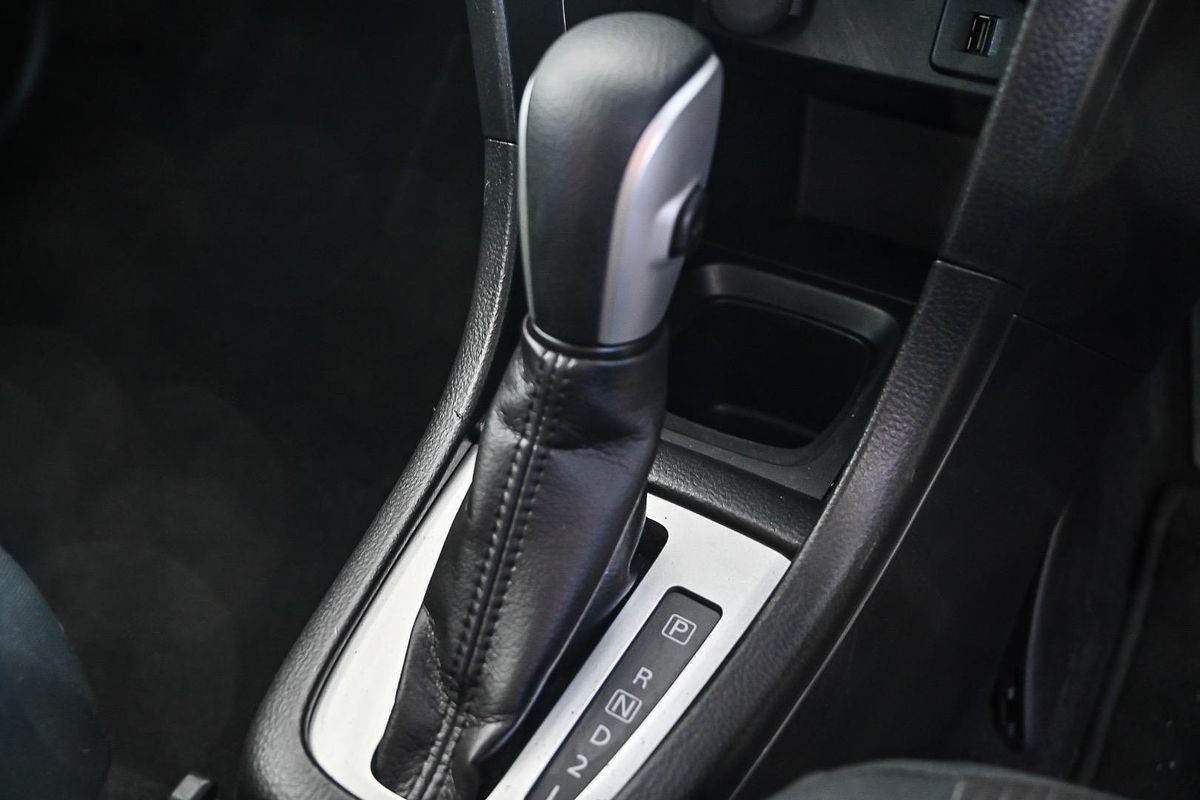 2014 Suzuki Swift GL Navigator FZ