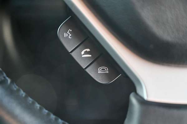 2014 Suzuki Swift GL Navigator FZ