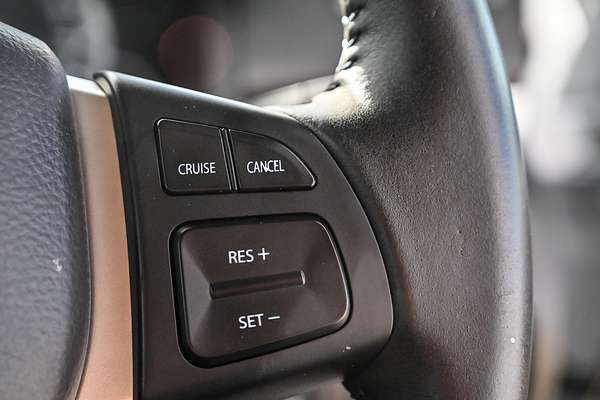 2014 Suzuki Swift GL Navigator FZ