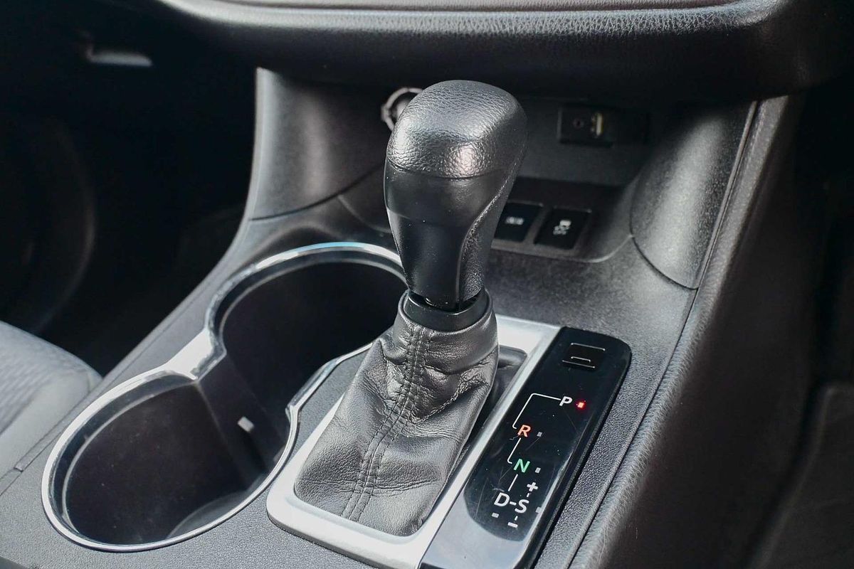 2016 Toyota Kluger GX GSU50R