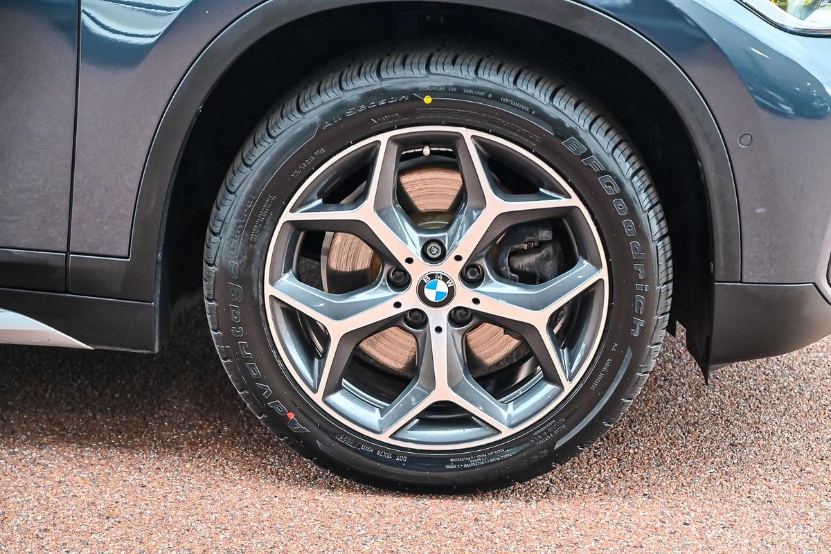 2016 BMW X1 sDrive20i F48