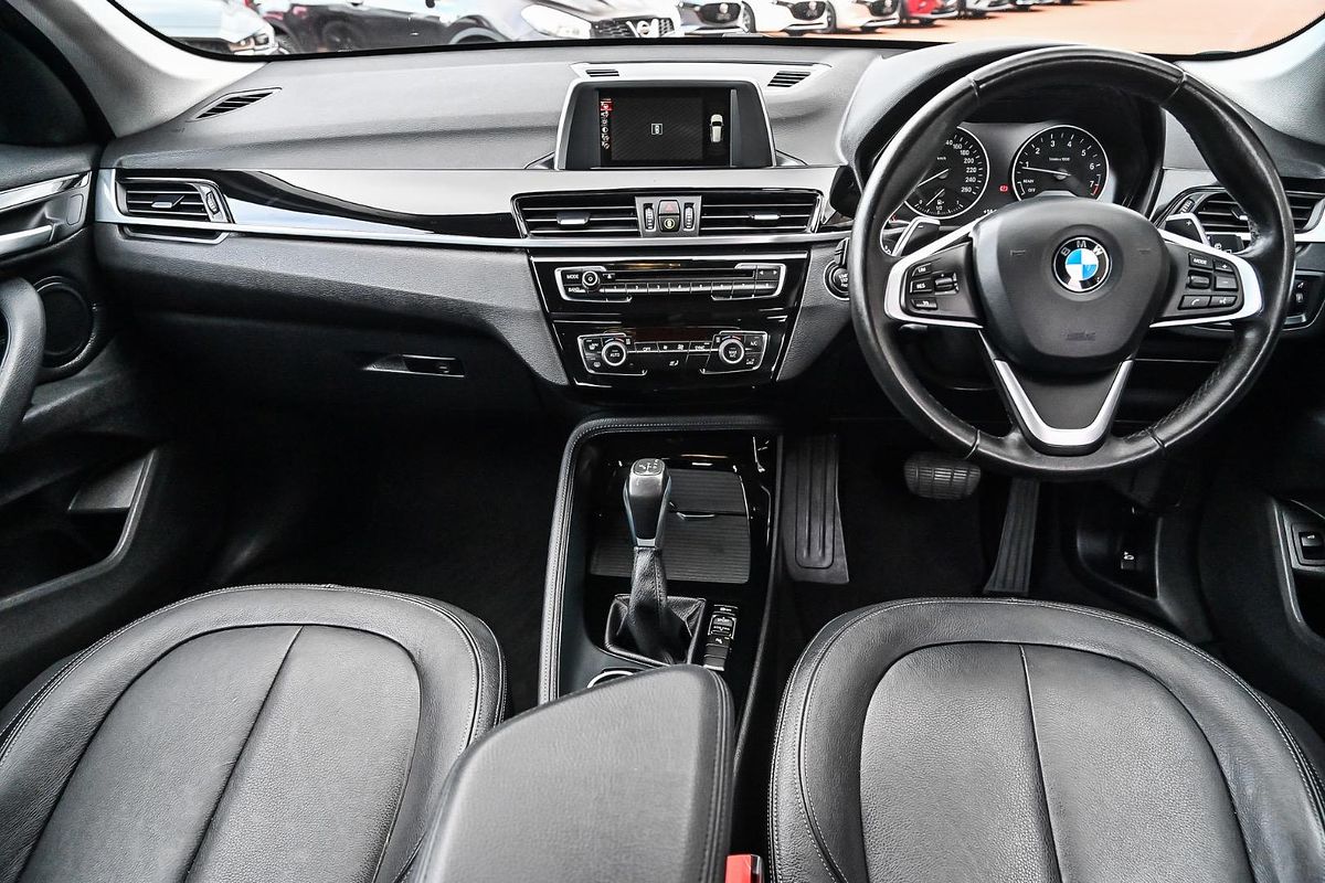 2016 BMW X1 sDrive20i F48