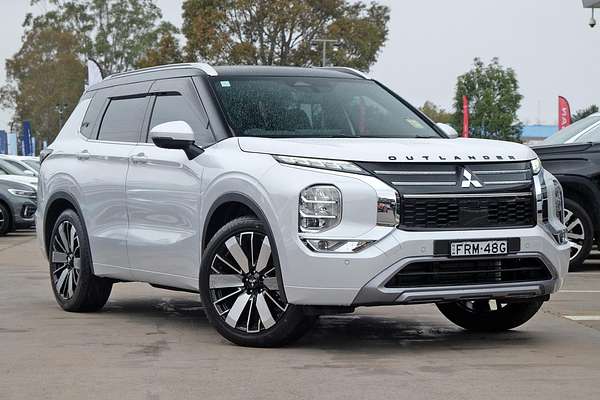 2025 Mitsubishi Outlander Exceed Tourer ZM
