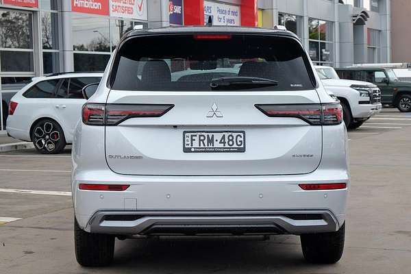 2025 Mitsubishi Outlander Exceed Tourer ZM