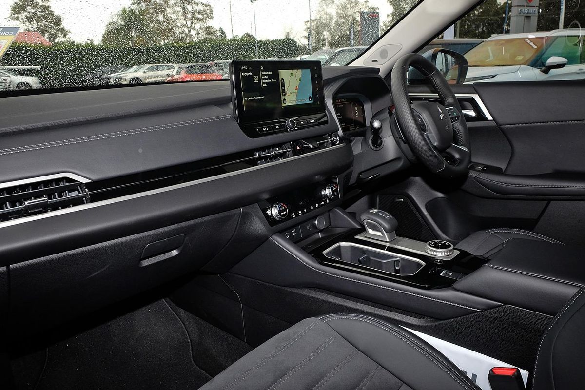 2025 Mitsubishi Outlander Aspire ZM