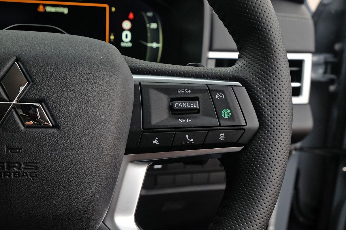 2025 Mitsubishi Outlander Aspire ZM