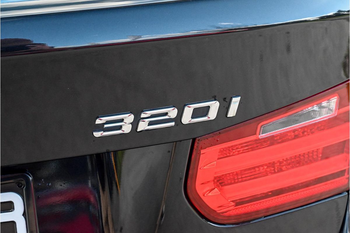 2014 BMW 3 Series 320i F30