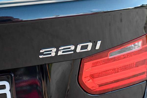 2014 BMW 3 Series 320i F30