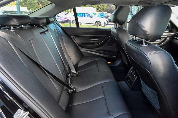2014 BMW 3 Series 320i F30