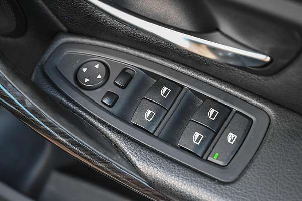 2014 BMW 3 Series 320i F30