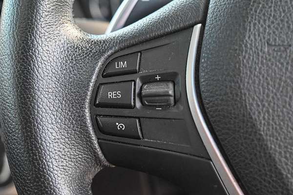 2014 BMW 3 Series 320i F30