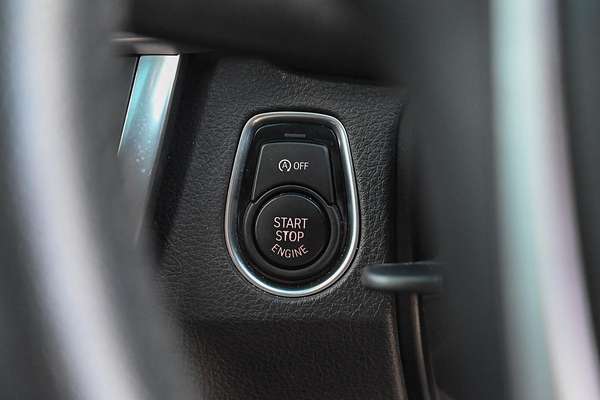 2014 BMW 3 Series 320i F30