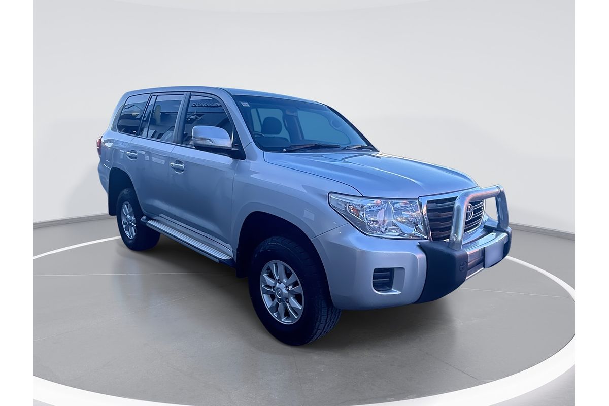 2014 Toyota Landcruiser GXL VDJ200R