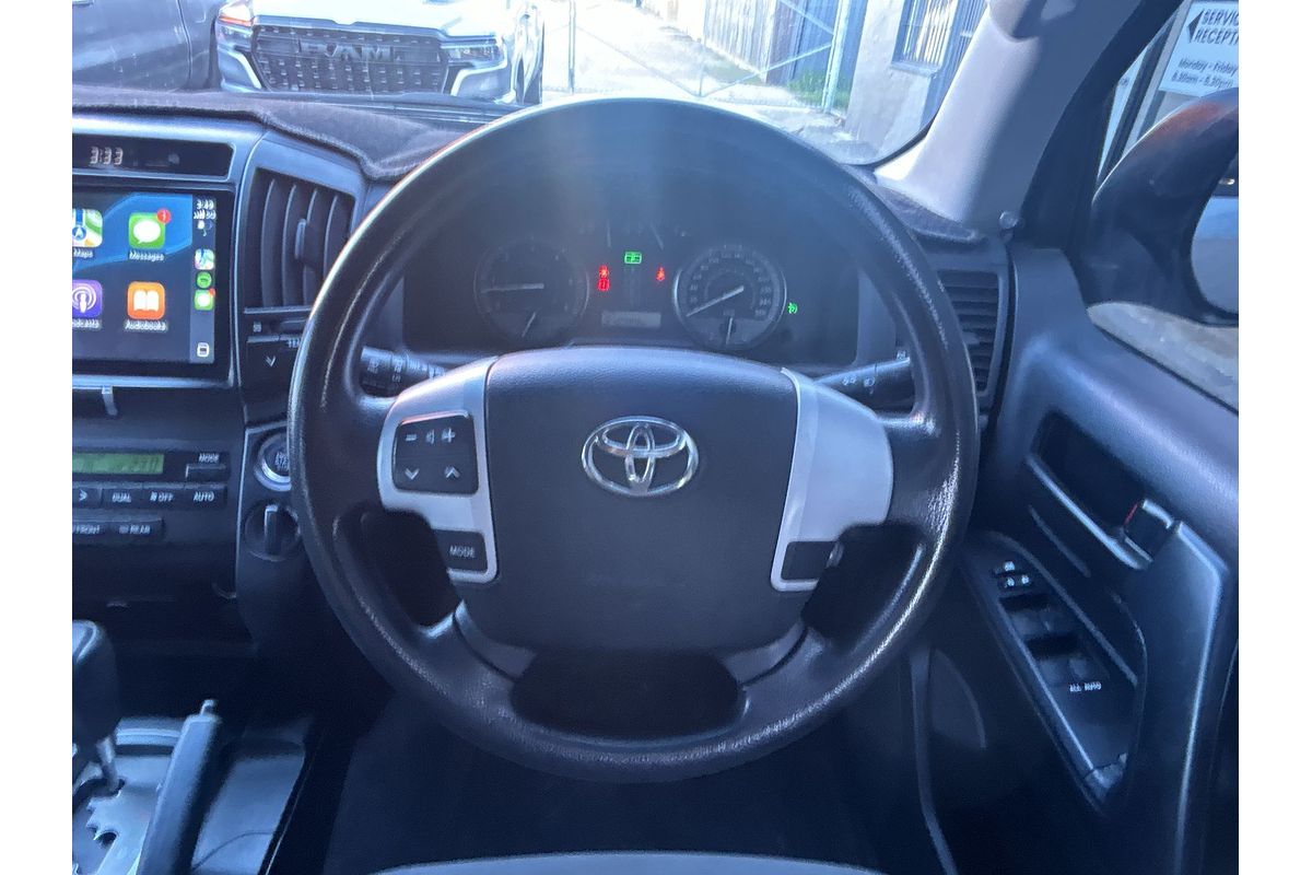 2014 Toyota Landcruiser GXL VDJ200R