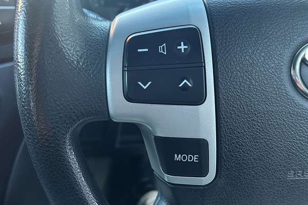 2014 Toyota Landcruiser GXL VDJ200R