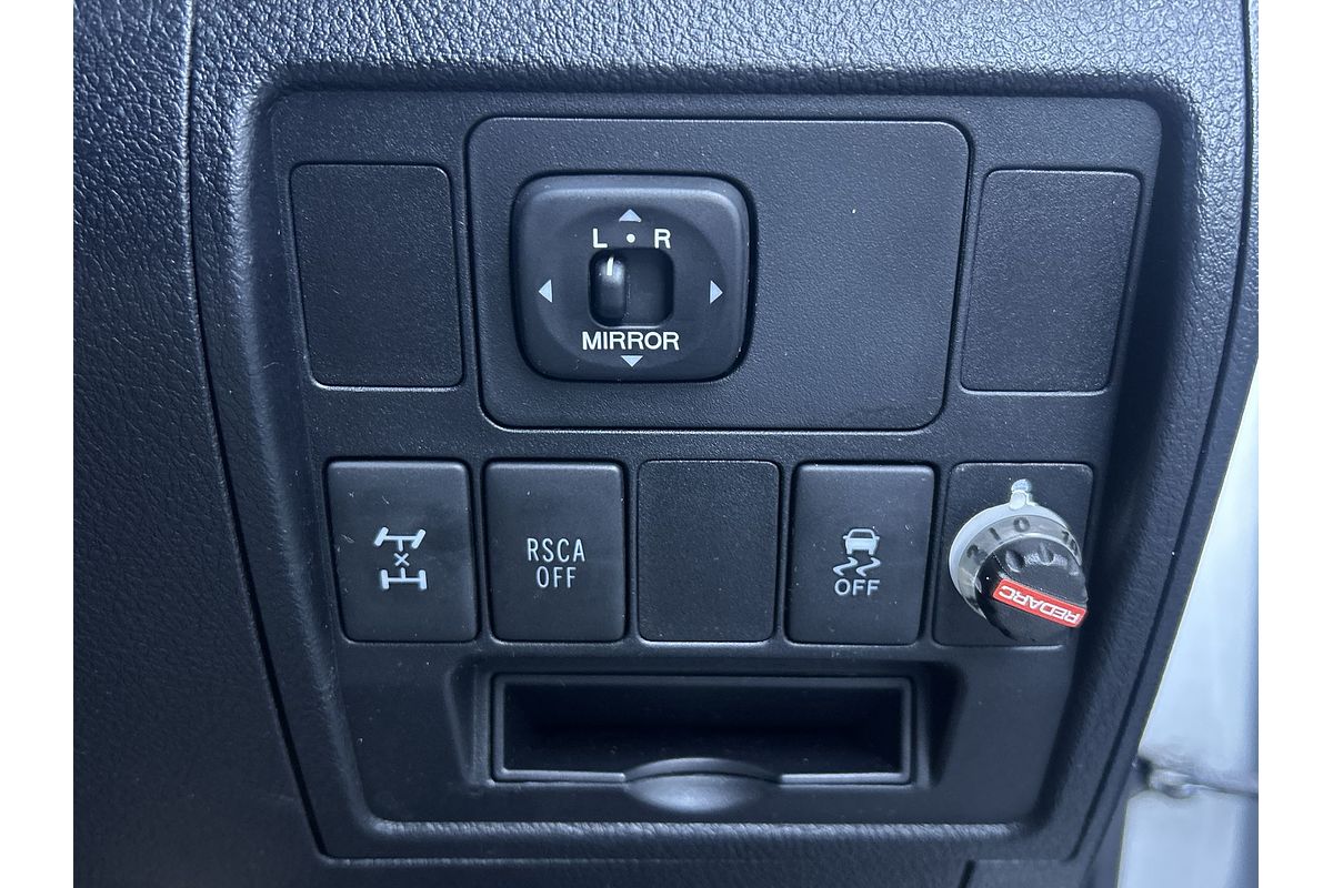 2014 Toyota Landcruiser GXL VDJ200R