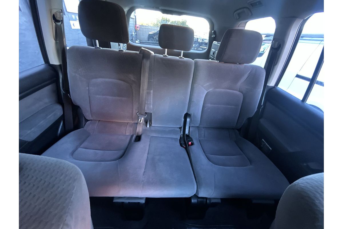 2014 Toyota Landcruiser GXL VDJ200R