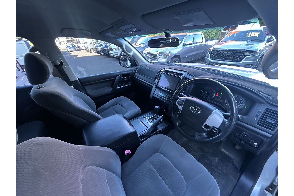 2014 Toyota Landcruiser GXL VDJ200R