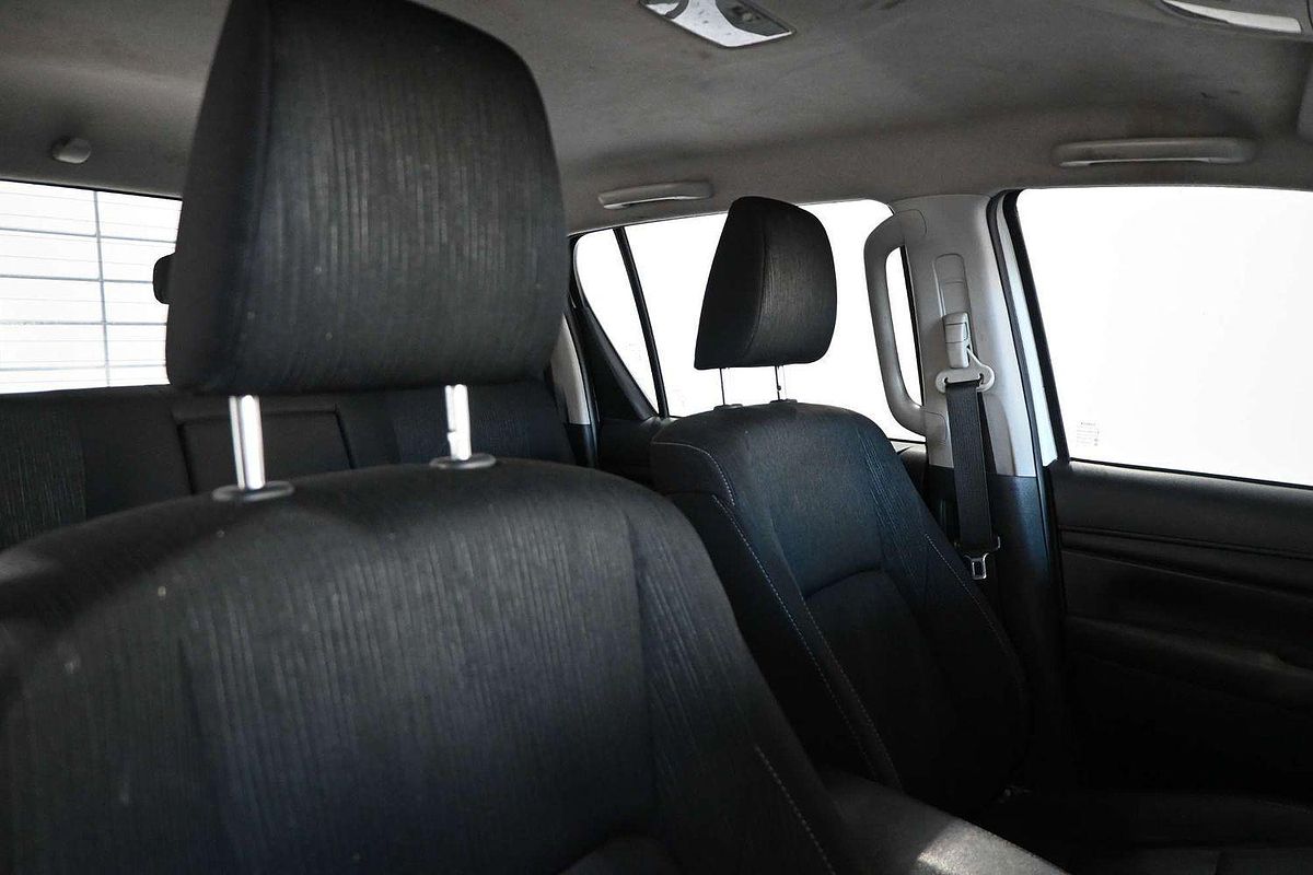 2020 Toyota Hilux SR GUN126R 4X4