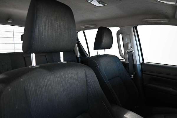 2020 Toyota Hilux SR GUN126R 4X4