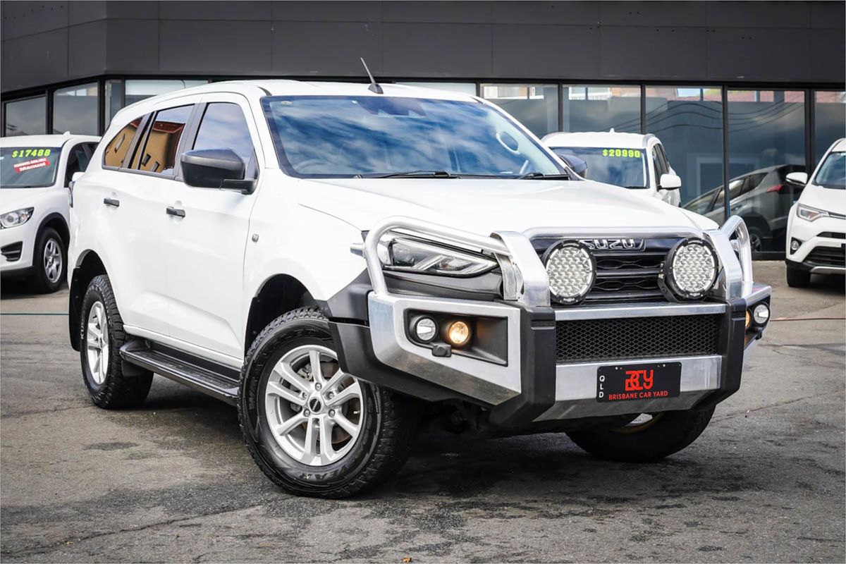 2021 Isuzu MU-X LS-M