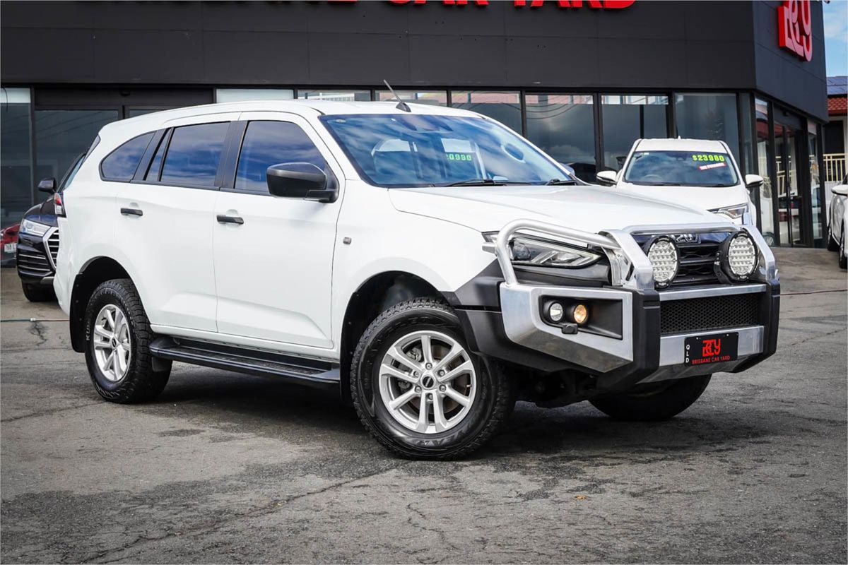 2021 Isuzu MU-X LS-M